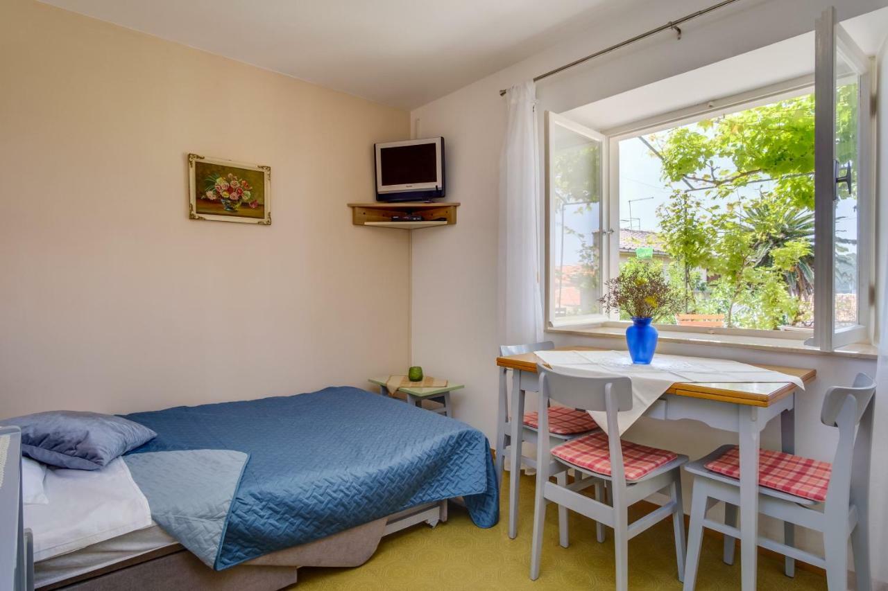 Sheshe Mali Lošinj Exterior foto