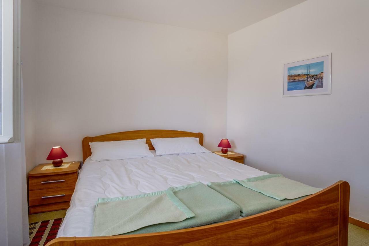 Sheshe Mali Lošinj Exterior foto